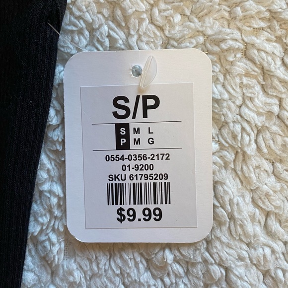 Urban Planet Black Cropped Cami/Tank - Picture 5 of 5